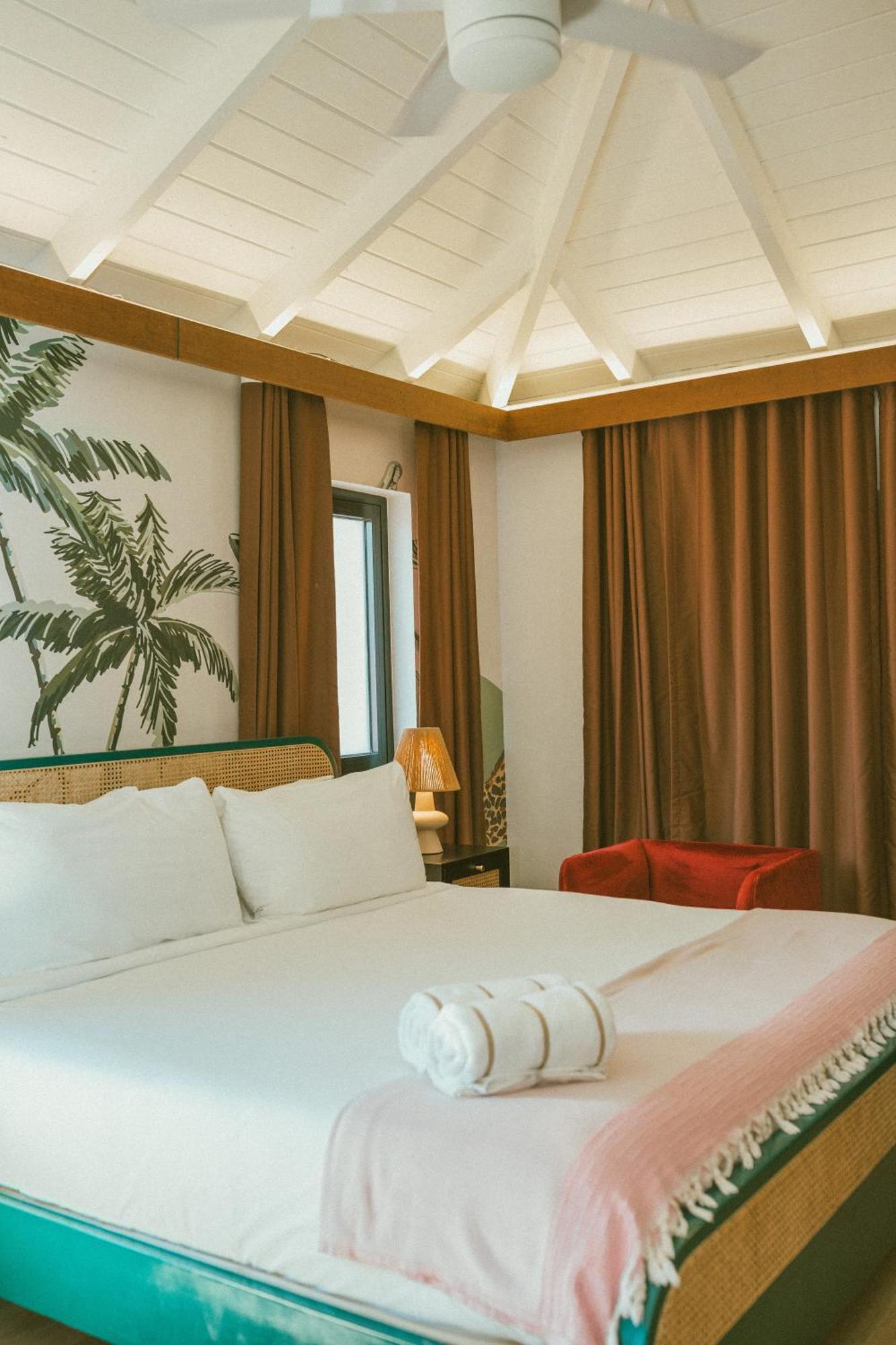 The Pink Palm Hotel - Adults Only Charlotte Amalie Zewnętrze zdjęcie